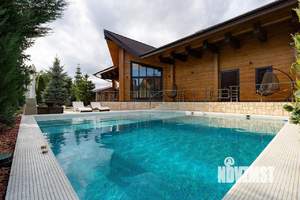 Дом 350м², 2-этажный, посуточно, 