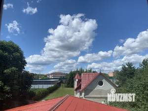 Дом 300м², 2-этажный, на длительный срок, 