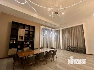 Дом 1000м&sup2;, 2-этажный, посуточно, 