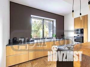 Дом 750м², 2-этажный, посуточно, 