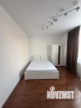 Таунхаус 150м&sup2;, 3-этажный, на длительный срок, 