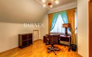 Дом 500м², 3-этажный, на длительный срок, 