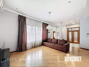 Таунхаус 490м², 4-этажный, на длительный срок, 