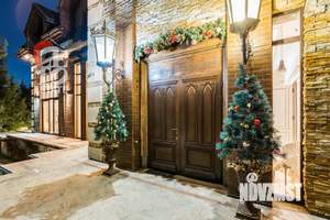 Дом 1000м&sup2;, 3-этажный, на длительный срок, 