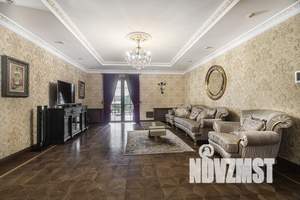 Дом 900м², 3-этажный, на длительный срок, 