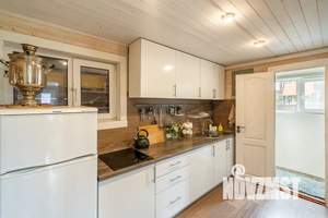 Дом 80м&sup2;, 2-этажный, посуточно, 