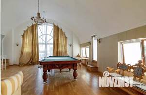 Дом 1054м&sup2;, 3-этажный, посуточно, 