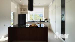 Коттедж 360м&sup2;, 3-этажный, на длительный срок, 