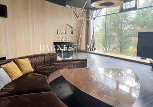 Дом 409м², 4-этажный, на длительный срок, 