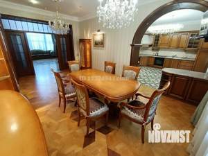 Дом 1500м², 3-этажный, посуточно, 
