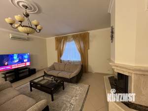 Дом 500м&sup2;, 3-этажный, на длительный срок, 