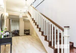 Дом 450м², 2-этажный, на длительный срок, 