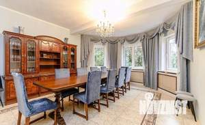 Дом 750м², 2-этажный, посуточно, 