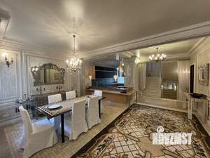 Таунхаус 370м², 3-этажный, на длительный срок, 