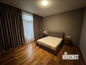 Коттедж 500м², 3-этажный, на длительный срок, 