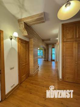 Дом 250м², 2-этажный, на длительный срок, 
