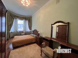 Коттедж 570м², 3-этажный, на длительный срок, 