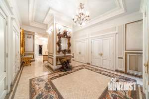 Дом 860м², 3-этажный, на длительный срок, 