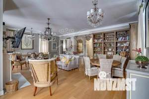 Дом 350м², 2-этажный, на длительный срок, 