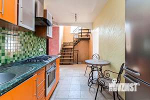 Коттедж 210м², 2-этажный, на длительный срок, 