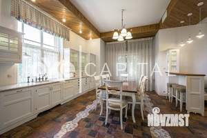 Таунхаус 424м², 4-этажный, на длительный срок, 