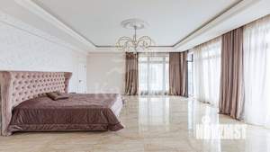 Дом 1663м², 3-этажный, на длительный срок, 
