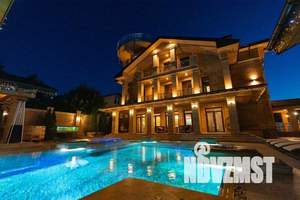 Дом 1297м², 4-этажный, посуточно, 