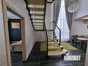 Коттедж 260м², 3-этажный, на длительный срок, 