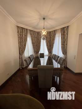 Коттедж 550м², 3-этажный, на длительный срок, 