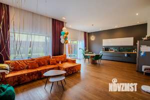 Дом 250м², 2-этажный, на длительный срок, 