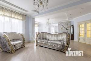 Дом 350м², 3-этажный, на длительный срок, 