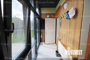 Коттедж 220м², 2-этажный, на длительный срок, 