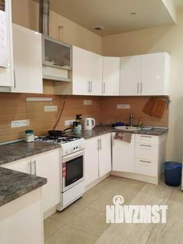 Дом 240м², 2-этажный, на длительный срок, 