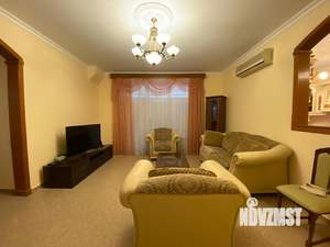 Коттедж 435м², 2-этажный, на длительный срок, 