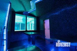 Дом 2000м&sup2;, 4-этажный, посуточно, 