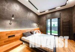 Дом 540м², 2-этажный, на длительный срок, 