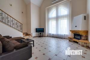 Коттедж 385м², 2-этажный, на длительный срок, 