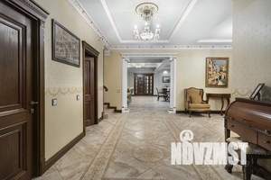 Дом 900м², 3-этажный, на длительный срок, 