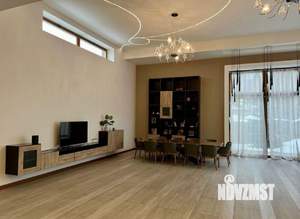 Дом 1000м², 2-этажный, посуточно, 