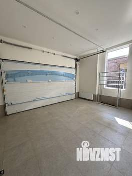 Коттедж 360м&sup2;, 3-этажный, на длительный срок, 