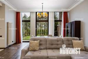 Таунхаус 241м², 2-этажный, на длительный срок, 