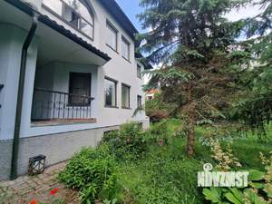 Коттедж 200м², 2-этажный, на длительный срок, 