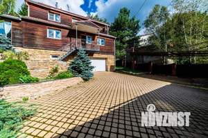 Дом 520м², 2-этажный, посуточно, 