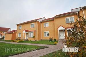 Таунхаус 260м², 2-этажный, на длительный срок, 