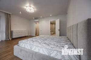 Таунхаус 267м², 3-этажный, на длительный срок, 