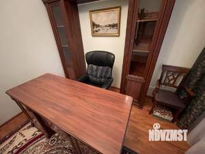 Дом 320м², 3-этажный, на длительный срок, 
