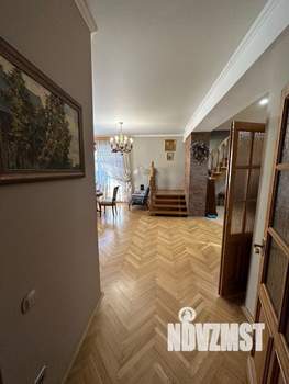 Таунхаус 320м², 2-этажный, на длительный срок, 