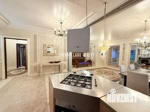 Таунхаус 364м&sup2;, 2-этажный, на длительный срок, 