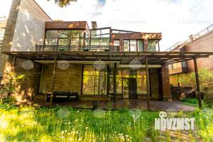 Таунхаус 385м&sup2;, 2-этажный, на длительный срок, 