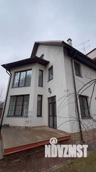 Коттедж 500м², 3-этажный, на длительный срок, 